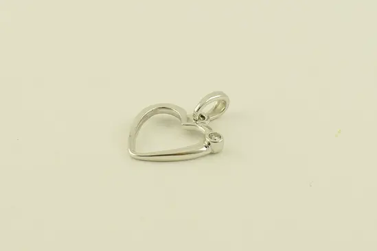 Луксозно златно бижу с естествен диамант 0.03ct за жени  