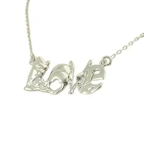Сребърно колие Love