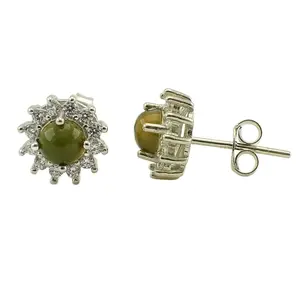 Сребърни обеци естествен Опал 0.5ct
