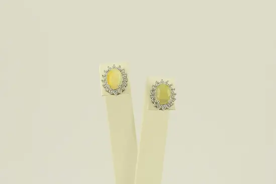 Сребърни обеци с опал 1.50 ct и циркони – родирани 36236