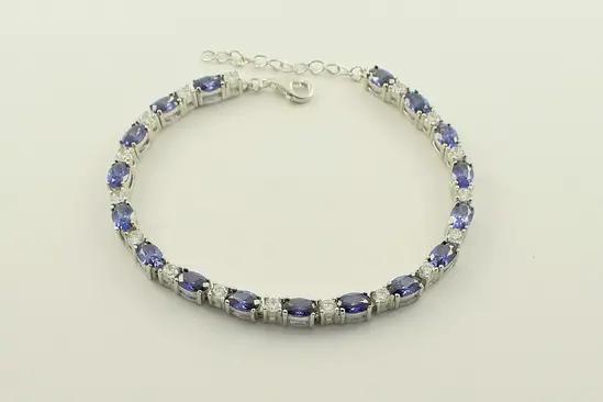 Сребърна гривна с танзанит 8.00 ct и циркони 36240