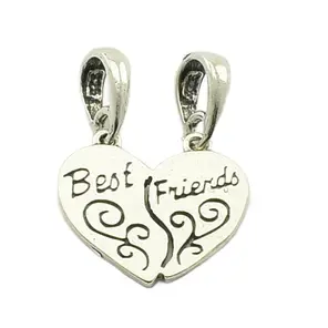 Сребърна висулка разделящо сърце Best friend