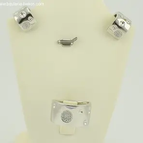 Сребърен комплект