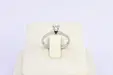 Годежен пръстен от бяло злато с диамант 0.04 ct отблизо