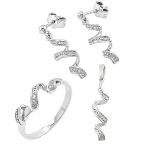 Комплект с диаманти от бяло злато с пръстен, обеци и висулка 0.12ct